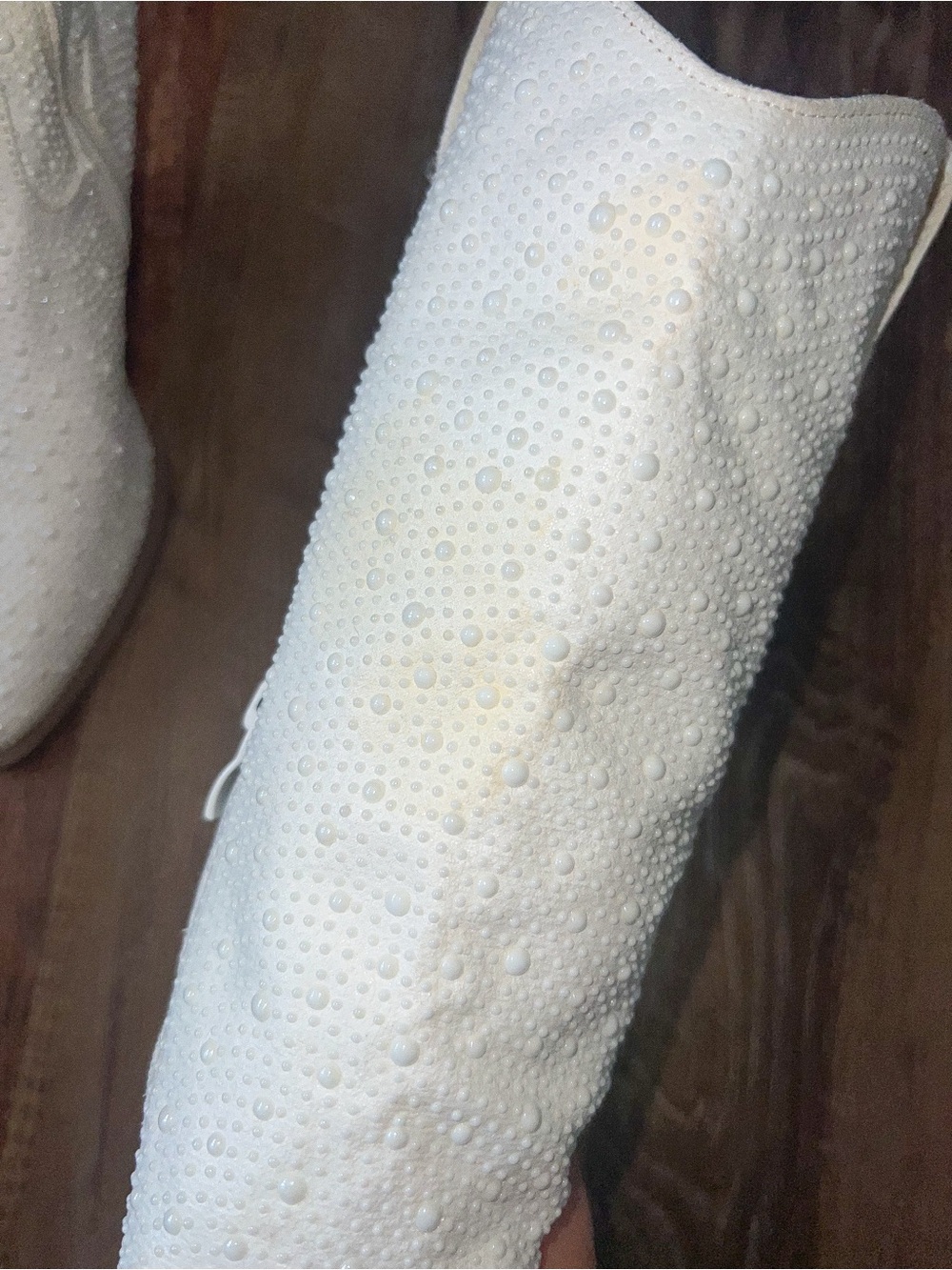 White Faux Pearl Encrusted Knee High Western Cowboy Pointed Toe Boots, Size 5.5 - Picture 4 of 8